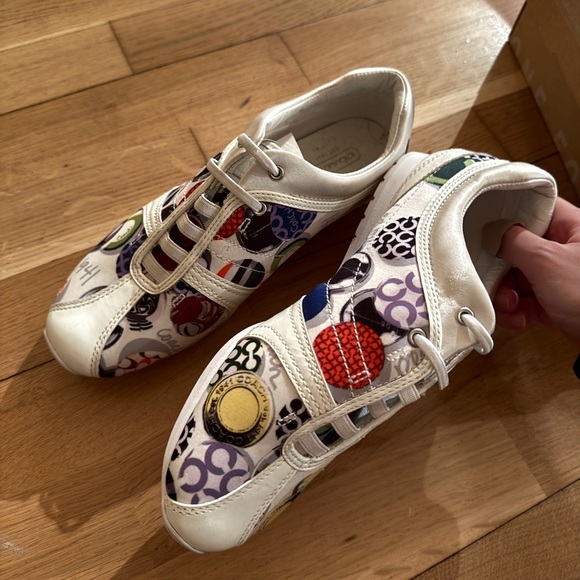 (never worn) Coach Kelee Shoes Us 7 - Picture 4 of 5